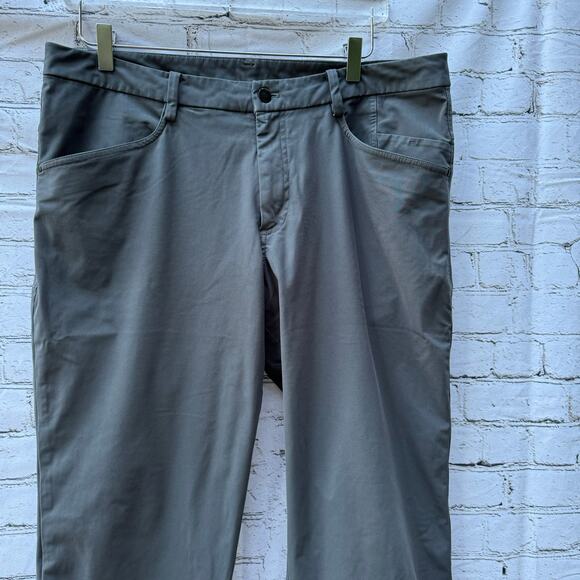 Lululemon Pants ABC Classic Warpstreme Gray Size 38 Casual Versatile Work Mens - Picture 3 of 8